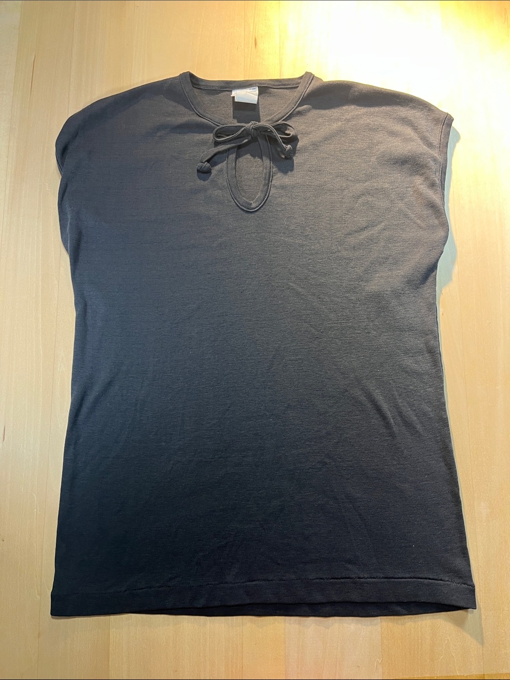 1970s Vintage Sears Black Tie-Neck Short Sleeve Women’s Top size M